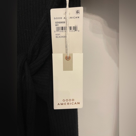 Brand new Good American black sweater dress with adjustable waist tie. - Picture 4 of 4